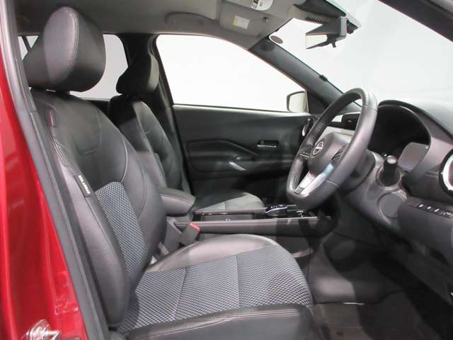 キックス1.2 X FOUR 90周年記念車 (e-POWER) 4WD