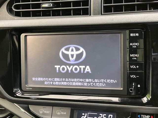 �y�����i�r�z�l�C�̏����i�r�𑕔����Ă���܂��B�i�r�̎g���₷���͂������A�I�[�f�B�I�@�\���[��!�L�����v�◷�s�͂������A�ʋ΂┃�����ȂǕ��i�̃h���C�u���y�����Ȃ�͂���