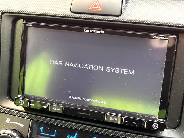 �y�i�r�Q�[�V�����z�g���₷���i�r�ŖړI�n�܂ł�������ē����Ă���܂��B�e��I�[�f�B�I�Đ��@�\���[�����Ă���A���Ԃ̉^�]������Ɋy�����Ȃ�܂�!!