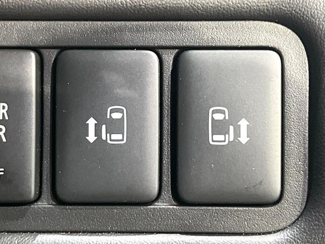 �y�����p���[�X���C�h�h�A�z�X�}�[�g�L�[��^�]�Ȃ̃X�C�b�`�Ō�ȗ����X���C�h�h�A�̊J���\���d��������͂����ăh�A���J����K�v�������A�����Ȃ��q�l�ł��ȒP�ɊJ���߂ł����K�ł���