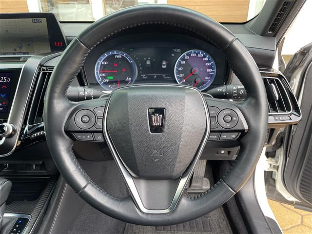 クラウンハイブリッド 2.5 RS