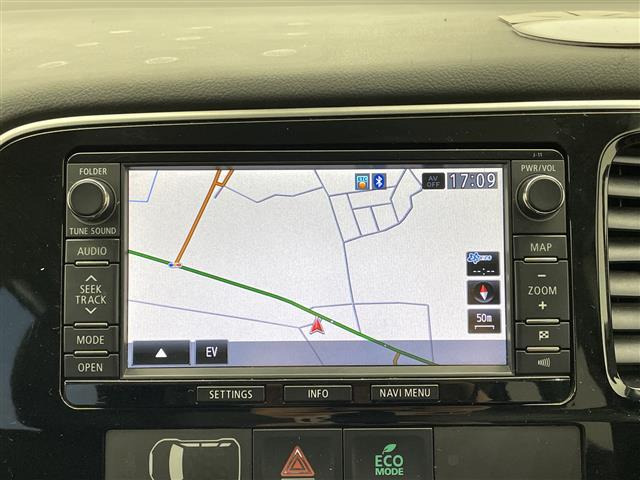 アウトランダーPHEV2.0 G ナビパッケージ 4WD