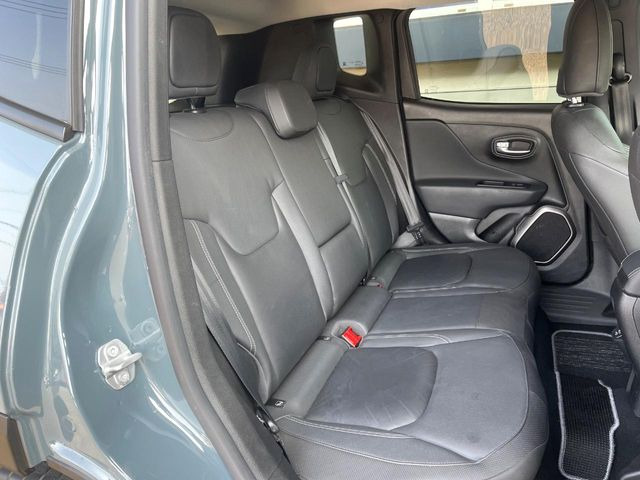 �����:��l����Ԃ��Ă��������������Ȃ��قǁA�������L�X���Ă���܂��B