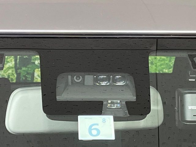 �y�X�Y�L �Z�[�t�e�B�T�|�[�g�z���s���ɑO���̎ԗ�����F�����A�Փ˂������Ȏ��͌x��ƃu���[�L�ŏՓˉ���Ɣ�Q�y�����A�V�X�g�B�����S�Ƀh���C�u�����y���݂��������܂��B