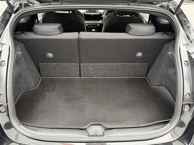 ���Ǝҗl�ւ̔̔��͂��f�肳���Ă��������܂��B �Ԍ������ԗ��̏ꍇ�́A�Ԍ����擾�������x�������z�ŕ\�����Ă���܂��B