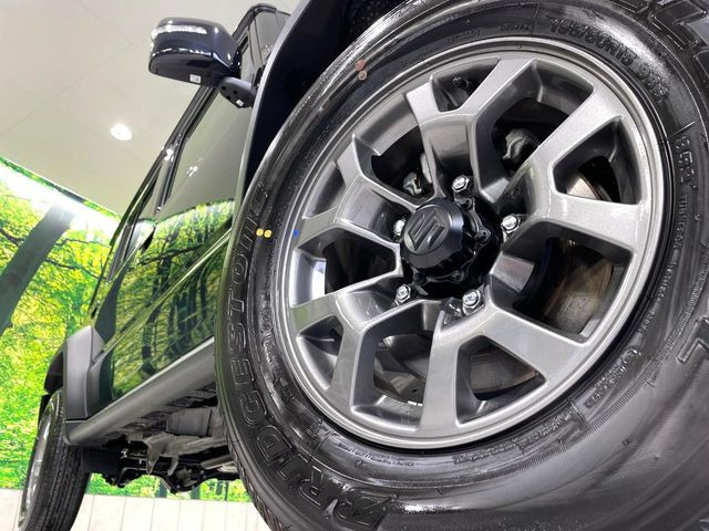 �y15�C���`�A���~�z�C�[���z�O�ςɃ}�b�`�����A���~�z�C�[���𑕒����Ă���܂��B�e��A���~�z�C�[����A�X�^�b�h���X�^�C�����戵�����Ă���܂��B���񂲑��k����������