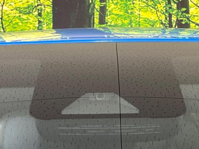 �y�g���^�Z�[�t�e�B�Z���X�z���s���ɑO���̎ԗ�����F�����A�Փ˂������Ȏ��͌x��ƃu���[�L�ŏՓˉ���Ɣ�Q�y�����A�V�X�g�B�����S�Ƀh���C�u�����y���݂��������܂��B