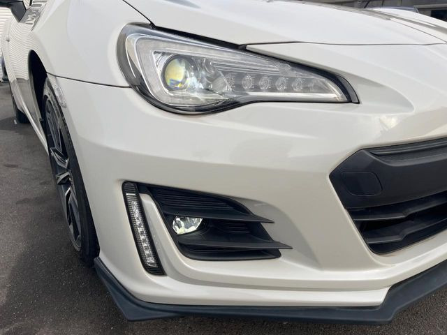 �yLED�w�b�h���C�g&LED�A�N�Z�T���[���C�i�[�z���V����ԑ��s�����ǍD�Ȏ��E���m�ۂ����S���ĉ^�]�ł��鍂�P�xLED�w�b�h���C�g�𑕔�!�_�����x�������A����d�͂��}�����Ă��܂��B