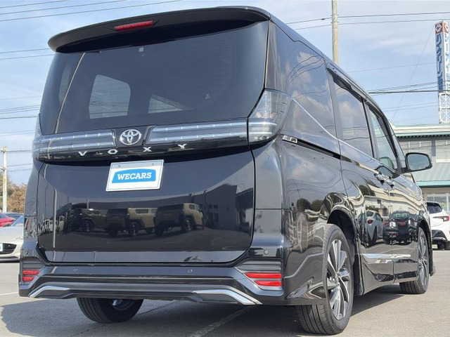 ヴォクシー2.0 S-Z