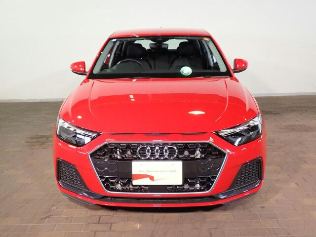 A1スポーツバック25 TFSI アドバンスド