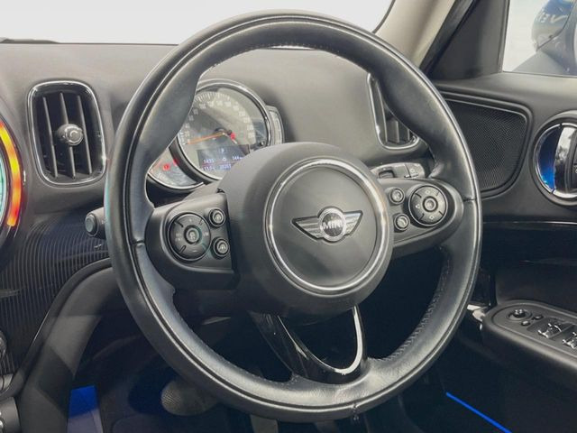 ���n���h�����̃X�������Ȃ��A���ꂢ�ȏ�Ԃ��ێ����Ă���܂��B�e�X�C�b�`���̓�����m�F�ς݂ł��B