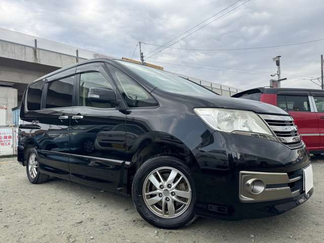 セレナ2.0 ライダー ブラックライン 4WD