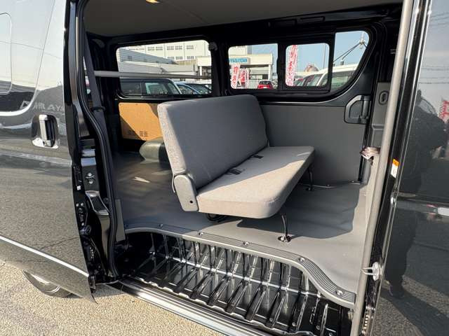 ���͂₢�E�����E���S�̎Ԍ��̑S���`�F�[���y�A�b�v���Ԍ��z�����X�ł����^�A�ǎw�薯�ԎԌ��H��𕹐݂��Ă��܂���