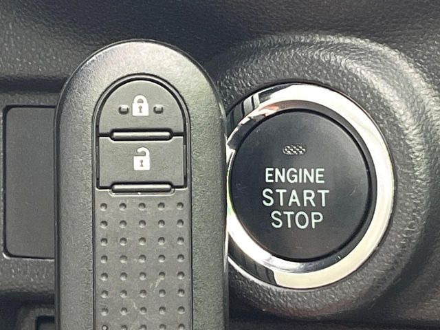 �y�L�[�t���[�V�X�e���z�J�o����|�P�b�g�ɓ��ꂽ�܂܂ł��h�A�̎{���E�������\�ȃX�}�[�g�L�[�𑕔��B�G���W���̃I���E�I�t�����J�M�����o���K�v����������Ƃ��Ă��֗��ł���