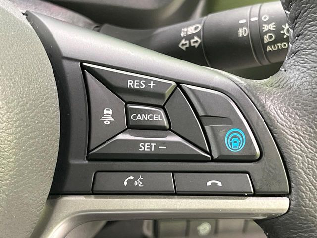 �y�v���p�C���b�g�z�������H�ł̒��������s���y��!!�a�؎��Ə��񑖍s�̃V�[���ŁA�A�N�Z���E�u���[�L�E�X�e�A�����O�������Ő��䂵�A�������^�]�̕��S���y�����Ă���܂���