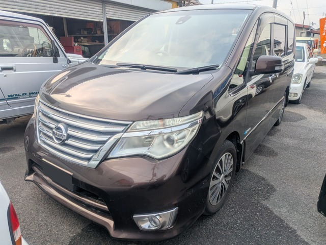 セレナ2.0 ハイウェイスター Vセレクション+Safety S-HYBRID