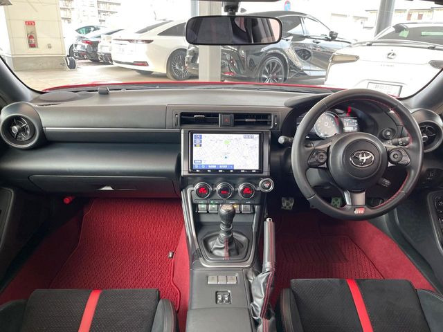 �O���[�v���݌ɐ���30,000��!!�S���̌n��X���烁�[�J�[�E�Ԏ��킸���Љ�o����̂ŁA���Ȃ��Ƀs�b�^���̂��Ԃ�������͂��ł���܂��͂��₢���킹��������C