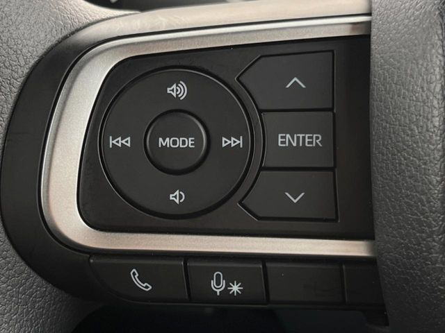 �y�X�e�A�����O�X�C�b�`�z�^�]���A�O������ڐ������炷���ƂȂ��A�I�[�f�B�I���̑��삪�\�ȕ֗��@�\!���S&���K�ȃh���C�u�����o���Ă���܂���