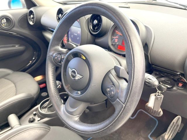 ���n���h�����̃X�������Ȃ��A���ꂢ�ȏ�Ԃ��ێ����Ă���܂��B�e�X�C�b�`���̓�����m�F�ς݂ł��B