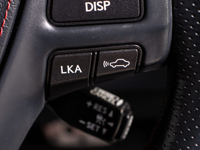 ���[���L�[�v�A�V�X�g��Փˌy���u���[�L�Ȃǈ��S������^�]�⏕�@�\���[��!