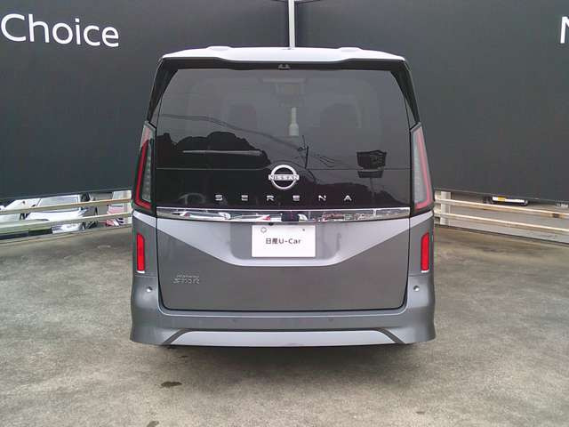 セレナ2.0 ハイウェイスター V