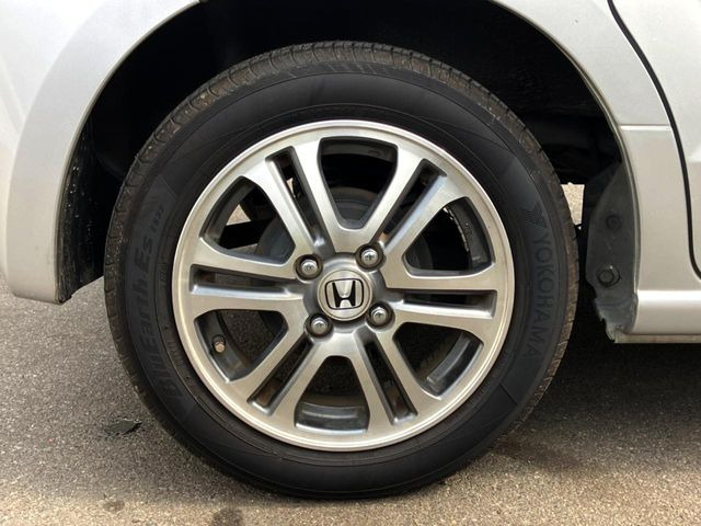 �������A���~!�������������ă��f���ʂɃf�U�C������Ă��܂��B�������S����K�ɍ������ʂ𔭊�����u�z�C�[���R�[�e�B���O�v�̎{�H����t��!���C�y�ɒS���c�Ƃ܂ł����k���������B