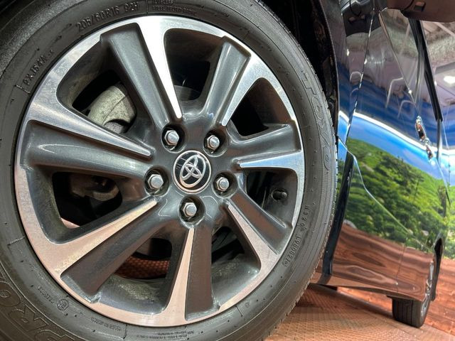 �y����16�C���`�A���~�z�C�[���z�O�ςɃ}�b�`���������A���~�z�C�[���𑕒����Ă���܂��B�e��ЊO�A���~�z�C�[����A�X�^�b�h���X�^�C�����戵�����Ă���܂��B���񂲑��k����������