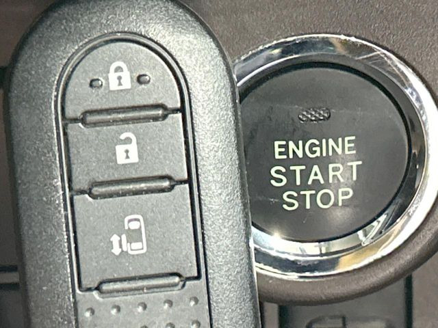 �y�X�}�[�g�L�[�z�J�o����|�P�b�g�ɓ��ꂽ�܂܂ł��h�A�̎{���E�������\�ȃX�}�[�g�L�[�𑕔��B�G���W���̃I���E�I�t�����J�M�����o���K�v����������Ƃ��Ă��֗��ł���