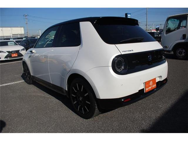 ���Ǝҗl�ւ̔̔��͂��f�肳���Ă��������܂��B �Ԍ������ԗ��̏ꍇ�́A�Ԍ����擾�������x�������z�ŕ\�����Ă���܂��B