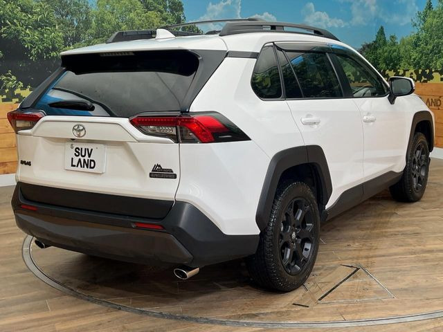 ☆全国のネクステージからお取り寄せが可能※!遠方の店舗に展示してあるクルマが気になる場合も、最寄りの店舗でご覧いただくことが可能です!是非私たちに要望をお聞かせください!※別途費用