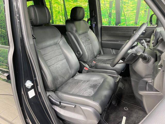 �y�n�[�t���U�[�V�[�g�z�������ƍ���S�n�𗼗������l�C�̃V�[�g���w�ʁE���ʂ̃t�@�u���b�N�f�ނ́A�ʋC���̗ǂ��⊊��ɂ����ɗD��Ă��܂��B�C���╞���ɍ��E���ꂸ���K�ɂ���肢�������܂��B