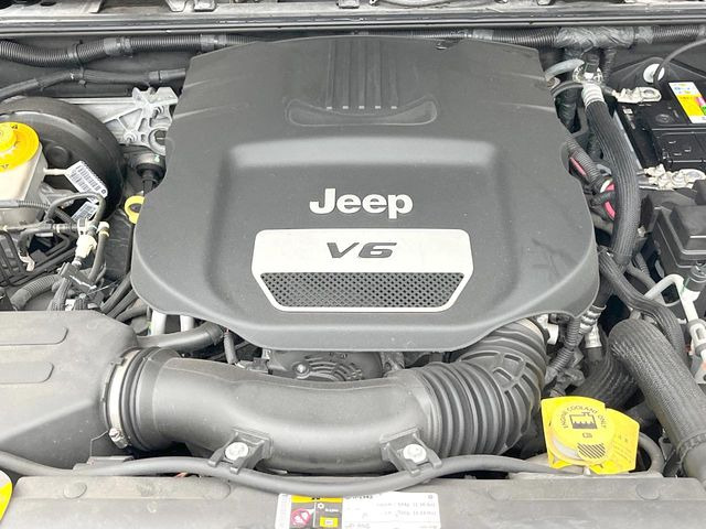 �����X�ł́A�e���[�J�[�̐�p�f�f�e�X�^�[�𓱓��B���Ǝ��i�����e�N�j�J���X�^�b�t���풓���Ă���܂��̂ŁA������̍ۂɂ����S���Ă����p���������܂��B