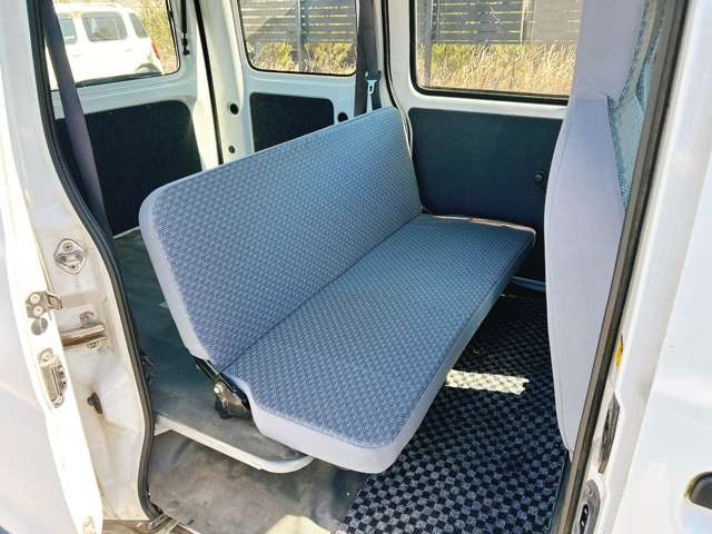 ���Ђł͌��I�������Ԃ𖈌���ʂɎd������s�Ȃ��A�����߂₷�����i�ł��񋟂��Ă���܂���