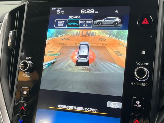 【マルチテレインモニター】車のフロントやサイドのカメラ画像を同時にモニター表示することで、悪路や狭い道を走行時でも周囲の状況確認ができ安心!本格SUVにうれしい装備です♪