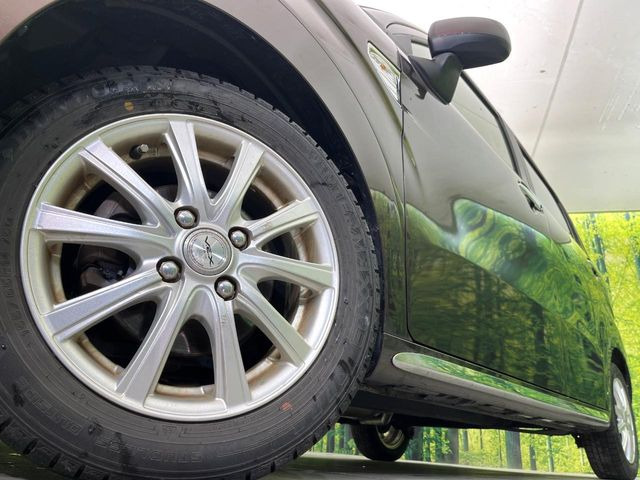 �y14�C���`�A���~�z�C�[���z�O�ςɃ}�b�`�����A���~�z�C�[���𑕒����Ă���܂��B�e��A���~�z�C�[����A�X�^�b�h���X�^�C�����戵�����Ă���܂��B���񂲑��k����������