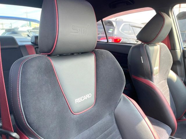 �yOP���J���V�[�g�z�z�[���h���ɗD��A�J�[�u���̑̂������}�����Ă���܂��B�܂��A�̂Ƀt�B�b�g���邩�獘��w�������ɂ����A�����O�h���C�u�⍂�����s�ł����K�ɂ��߂������������܂�