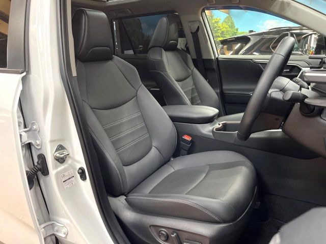 �y���烌�U�[�V�[�g�z����̂ӂ���肪�e�ՂŃ����e�i���X�����ȒP�ȁA�@�\���ɗD��鍇����v���̗p�����㎿�ȃV�[�g�ł��B����S�n���悭�A���������ӂ��S�n�ǂ��ԓ���Ԃ����o���Ă���܂��B