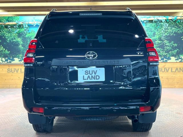 安心の最長10年・走行無制限保証(有償)をご用意。保証内容も充実はもちろん、無料点検&オイル交換や、年中無休の全国・24時間ロードサービスも付帯されておりますのでご安心下さい。