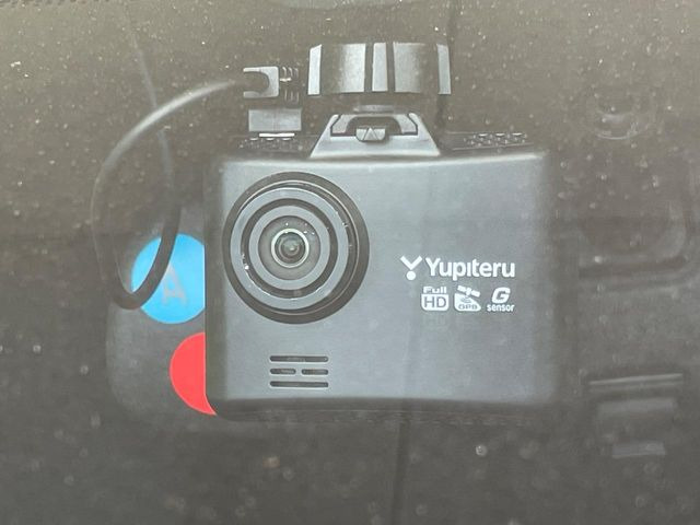 �y�h���C�u���R�[�_�[�z�h���C�u���R�[�_�[����!���s���͂������A������^�]�⎖�̂ɑ��������ہA�f���ŋL�^���A����̃��X�N�ɔ����܂��B���L�^�pSD�J�[�h�͂��q�l�����g�ł��������������K�v������܂��B