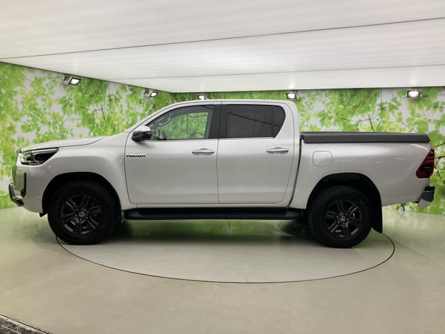 ハイラックス2.4 Z ディーゼル 4WD