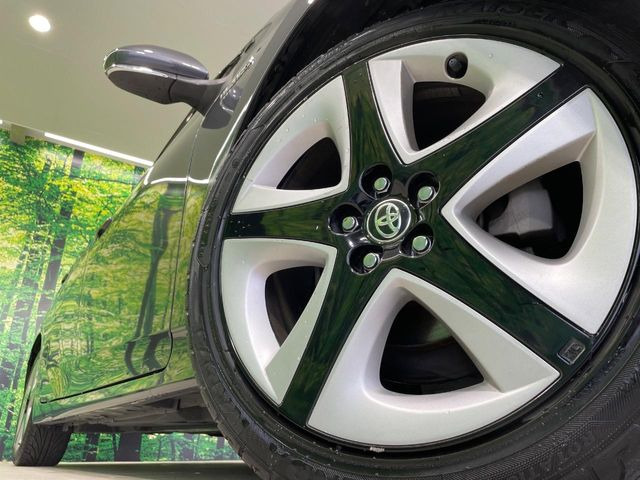 �y����17�C���`�A���~�z�C�[���z�O�ςɃ}�b�`���������A���~�z�C�[���𑕒����Ă���܂��B�e��ЊO�A���~�z�C�[����A�X�^�b�h���X�^�C�����戵�����Ă���܂��B���񂲑��k����������