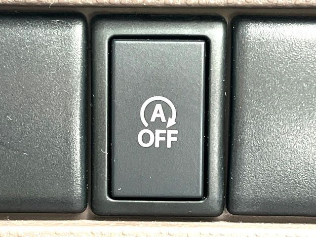 �y�A�C�h�����O�X�g�b�v�z�ԐM����a�؂Œ�Ԃ����ۂɃG���W�����~���A���ʂȔR���̏����}���܂��B�R��������ی�ɂȂ���@�\��G���W���̓u���[�L�𗣂��΍Ďn�����܂��B