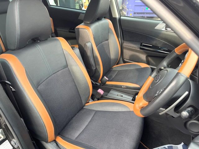 �y�u���E�����U�[�V�[�g�z�f�U�C�����������A�������̂��钃�v�V�[�g�B��ɑ̂ɐG��镔��������A����S�n�̗ǂ��ɂ͂�����肽���ł��ˁ􉘂�̕t����򉻂�}����������R�[�e�B���O�{�H�����X�X���ł����