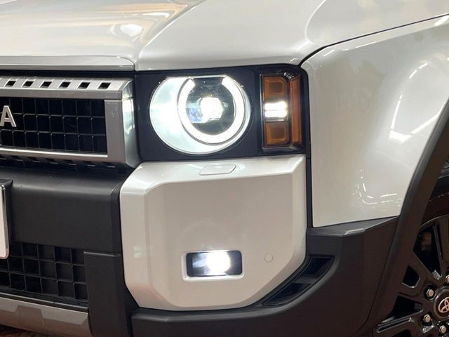 �yLED�w�b�h���C�g�z���V����ԑ��s�����ǍD�Ȏ��E���m�ۂ����S���ĉ^�]�ł��鍂�P�xLED�w�b�h���C�g�𑕔�!�_�����x�������A����d�͂��}�����Ă��܂��B