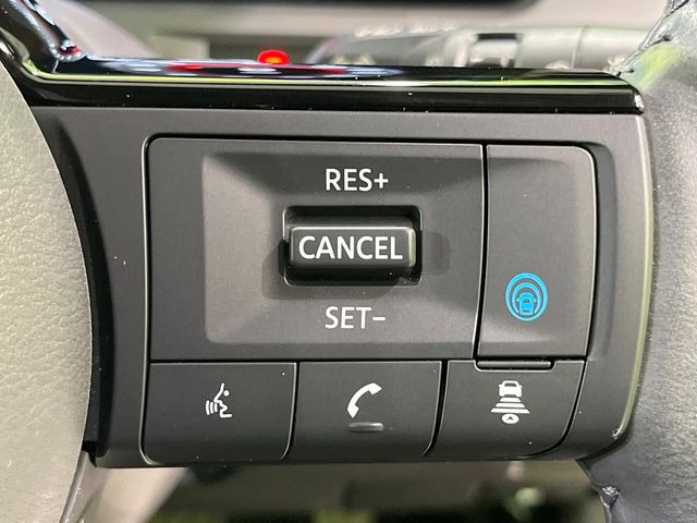 �y�v���p�C���b�g�z�������H�ł̒��������s���y��!!�a�؎��Ə��񑖍s�̃V�[���ŁA�A�N�Z���E�u���[�L�E�X�e�A�����O�������Ő��䂵�A�������^�]�̕��S���y�����Ă���܂���