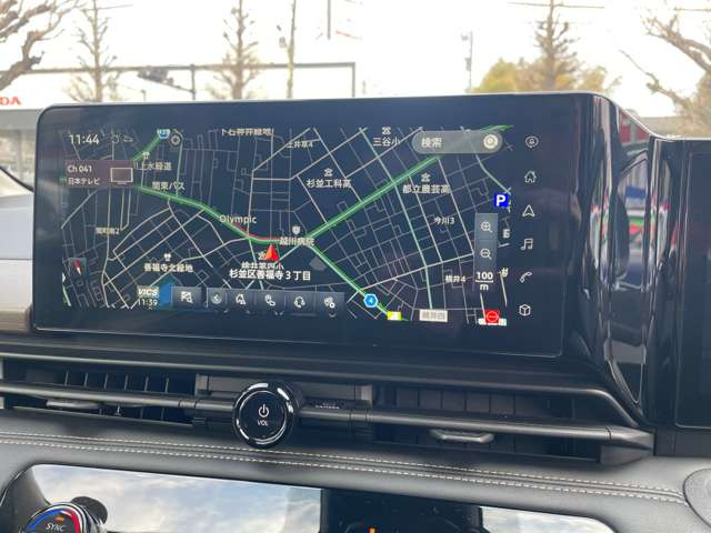 セレナ1.4 e-POWER ハイウェイスターV