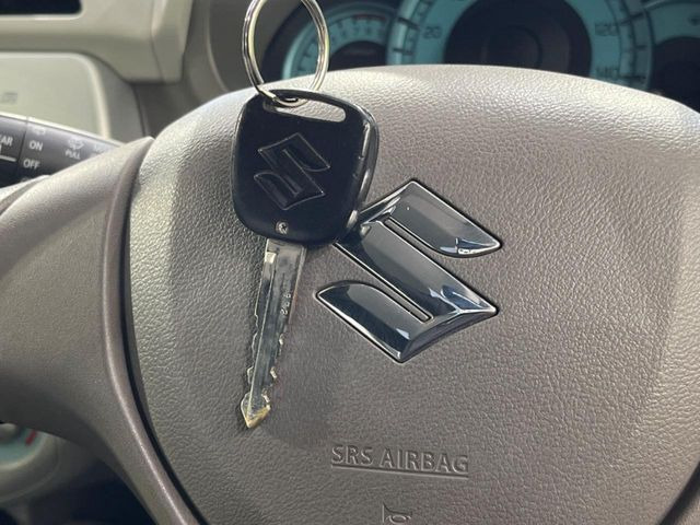 �y�L�[���X�z�������ꂽ�ꏊ����ł��{�^����Ńh�A�̊J���E�{�����ł���̂łƂ��Ă��֗�!�h�A�̌�������ɏ������邱�Ƃ�����܂����