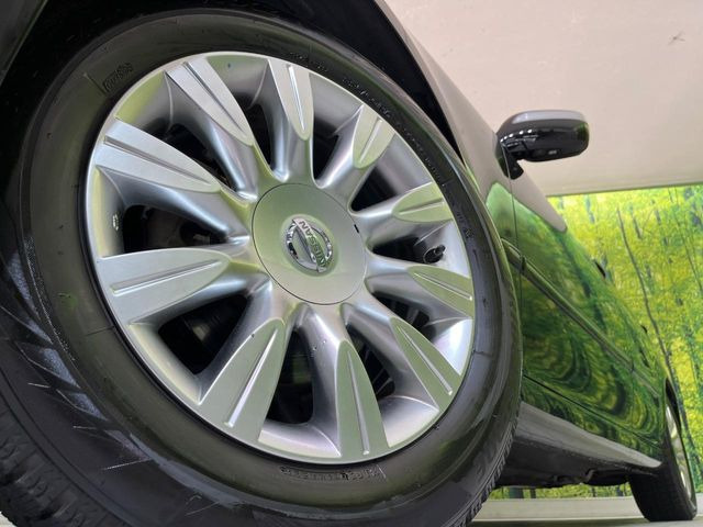 �y�����I�v�V����17�C���`�A���~�z�C�[���z�����I�v�V�����z�C�[���𑕒��B���s���\�̌���ɉ����A�O�ς����X�^�C���b�V���ɂȂ��Ă��܂��B