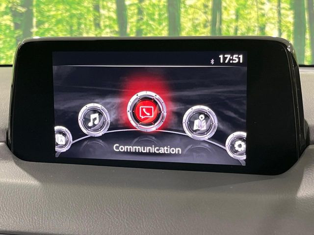 �y�����i�r�z�l�C�̏����i�r�𑕔����Ă���܂��B�i�r�̎g���₷���͂������A�I�[�f�B�I�@�\���[��!�L�����v�◷�s�͂������A�ʋ΂┃�����ȂǕ��i�̃h���C�u���y�����Ȃ�͂���