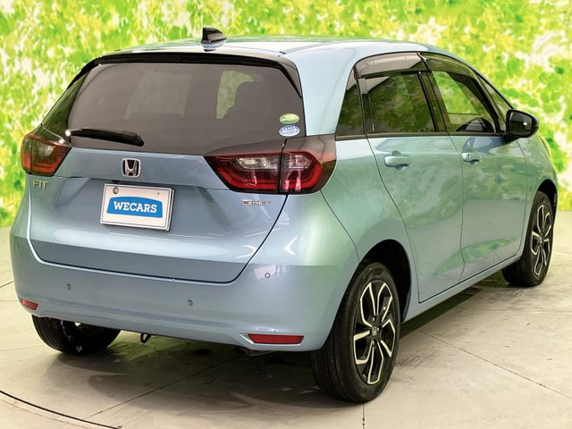 フィット1.5 e:HEV ホーム 4WD